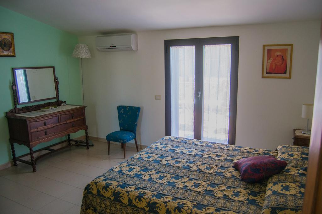 B&B Cactus Giardini Naxos Exterior photo