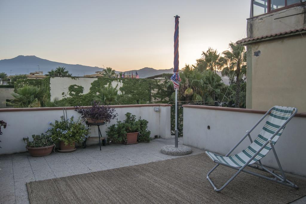 B&B Cactus Giardini Naxos Exterior photo